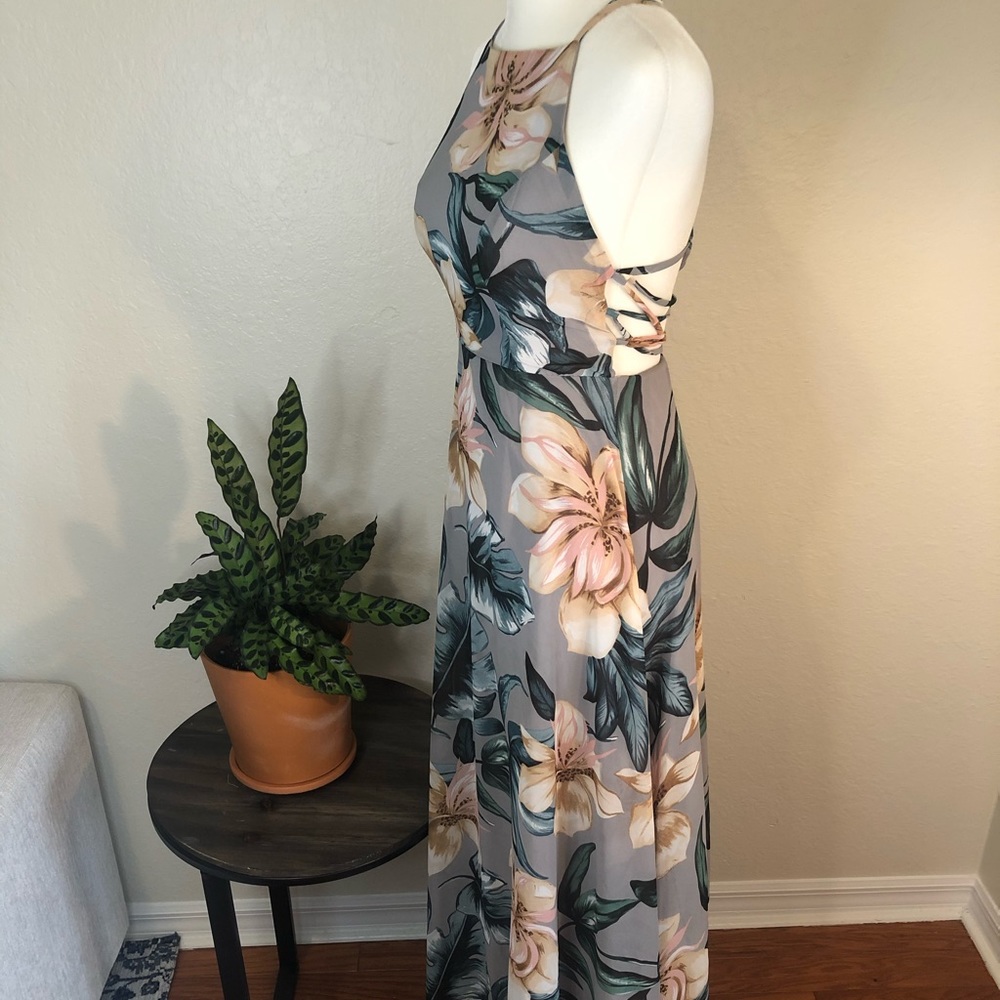 Lulu’s floral maxi dress